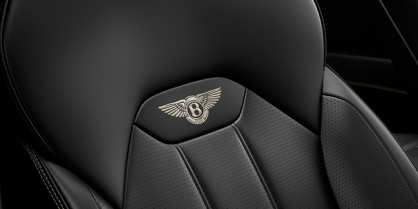 Bentley Marbella Bentley Bentayga seat with detailed Linen coloured contrast stitching on Beluga black coloured hide.