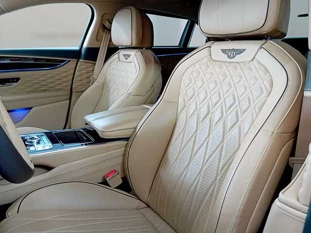 7:Bentley Flying Spur Azure V6 Hybrid, Sedán, Hallmark, Bentley Marbella