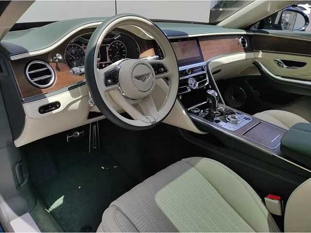 21:Bentley Flying Spur V6 Hybrid, Sedán, Viridian, Bentley Marbella