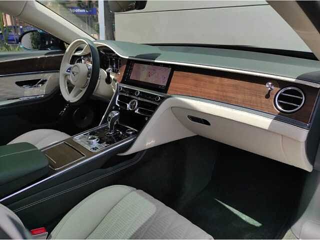 15:Bentley Flying Spur V6 Hybrid, Sedán, Viridian, Bentley Marbella