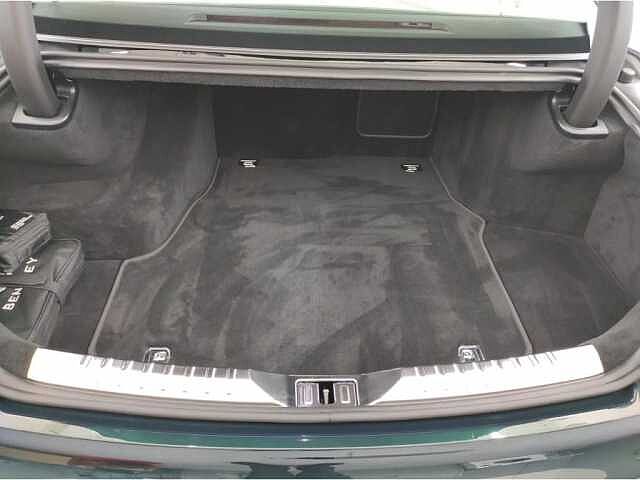 19:Bentley Flying Spur V6 Hybrid, Sedán, Viridian, Bentley Marbella